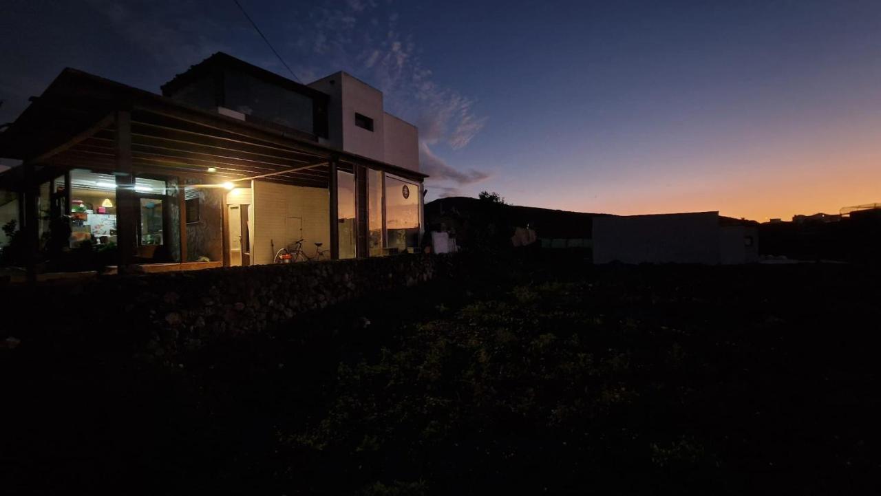 Lanzate Apartment Tinajo Exterior photo